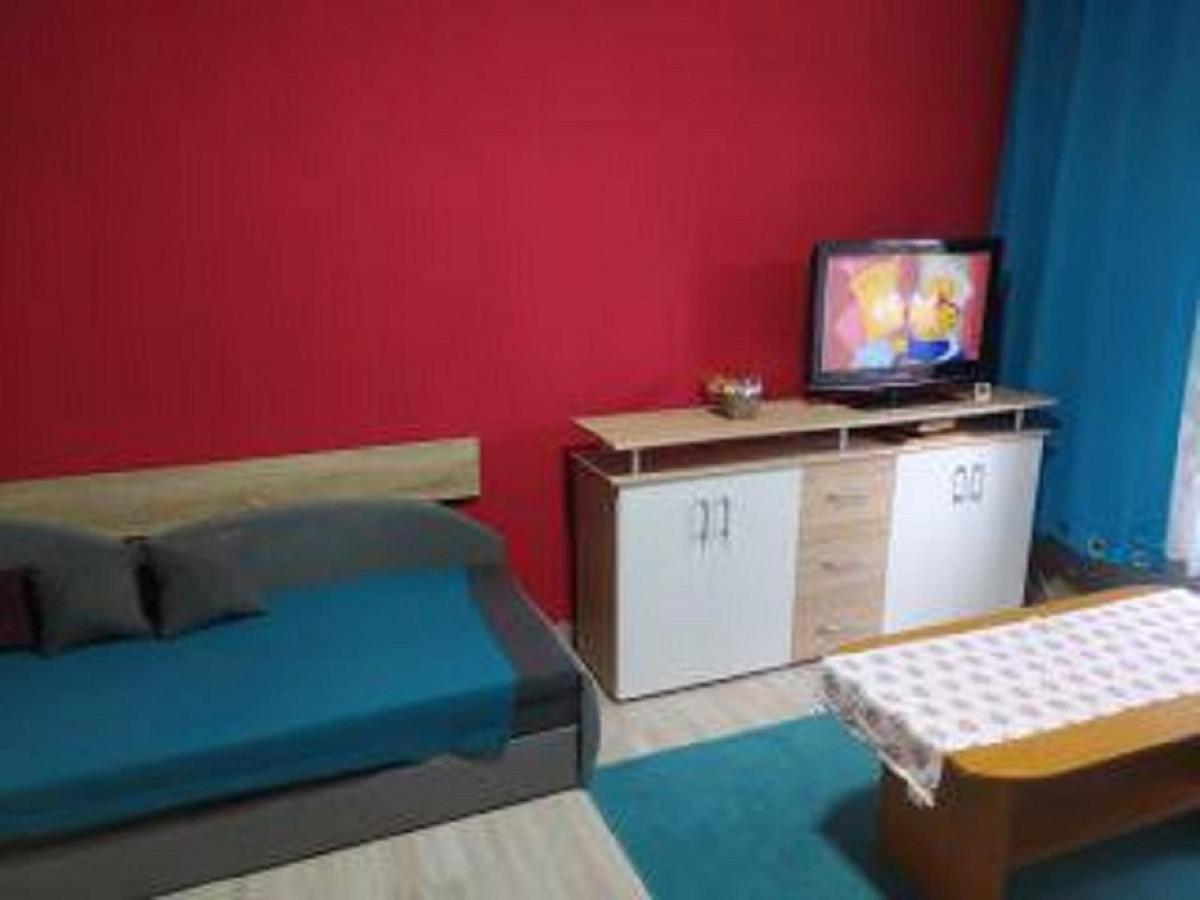 Apartman U Petru 1 ヤーヒモフ エクステリア 写真